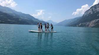 SUP-Verleih in der sagilounge am See